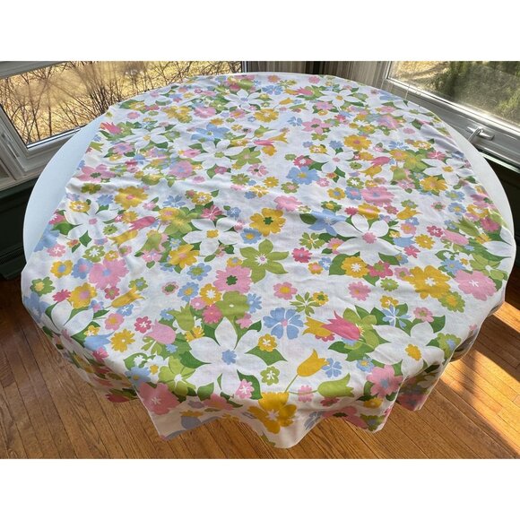 Vintage 70s flat/top sheet, orange, blue pink and white flowers, full size bed - Picture 5 of 8